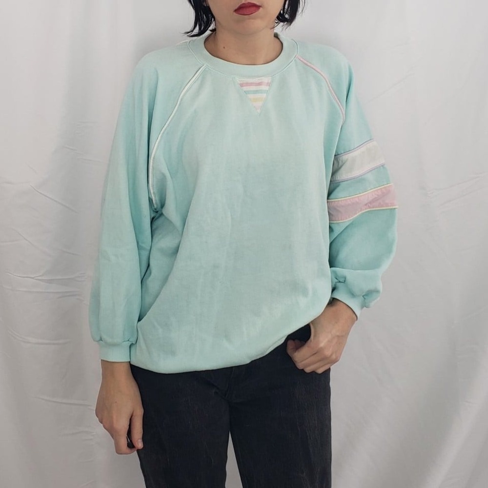 80s Robin's Egg Blue‎ Oversize Sweatshirt